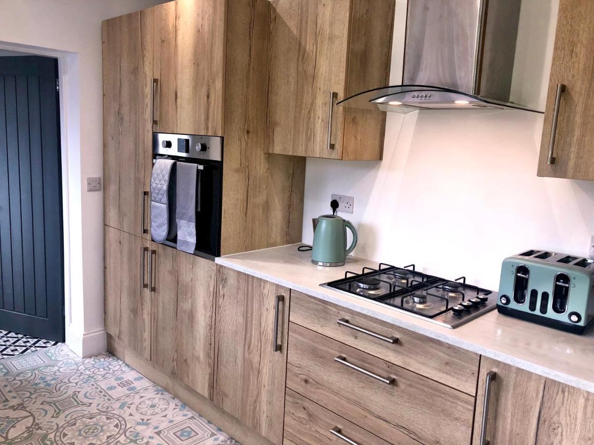 Appartement High Barnes 3 Bed House With Parking, Sleeps 7, Quiet Location à Sunderland  Extérieur photo