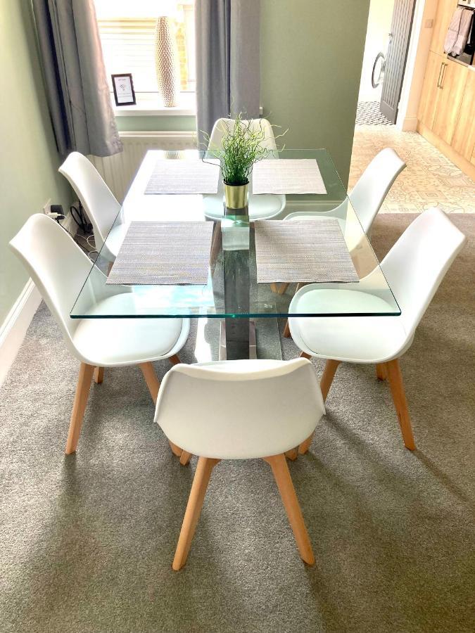 Appartement High Barnes 3 Bed House With Parking, Sleeps 7, Quiet Location à Sunderland  Extérieur photo